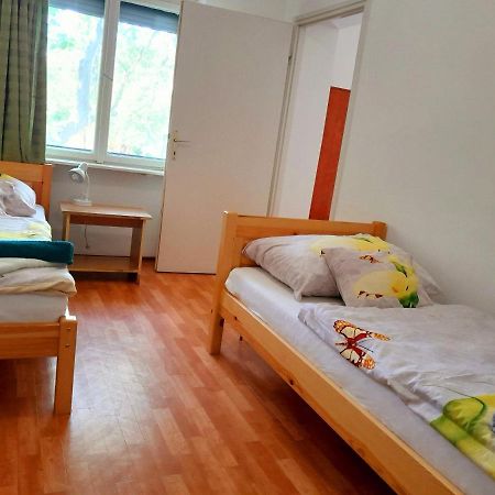 Boglár-Coop Üdülő Aparthotel Balatonboglár Esterno foto